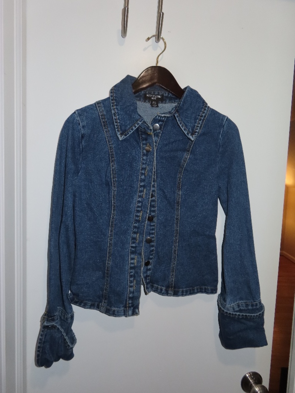 Pretty Little Thing- denim petite jacket